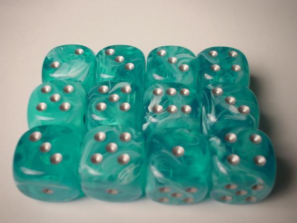 Chessex: D6 Cirrus™ Dice set - 16MM